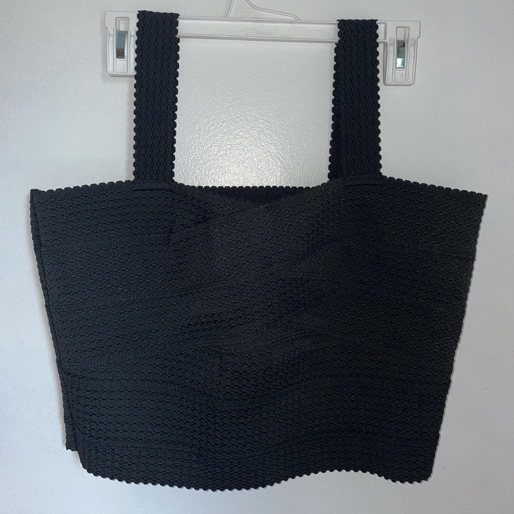 Black H&M crop top